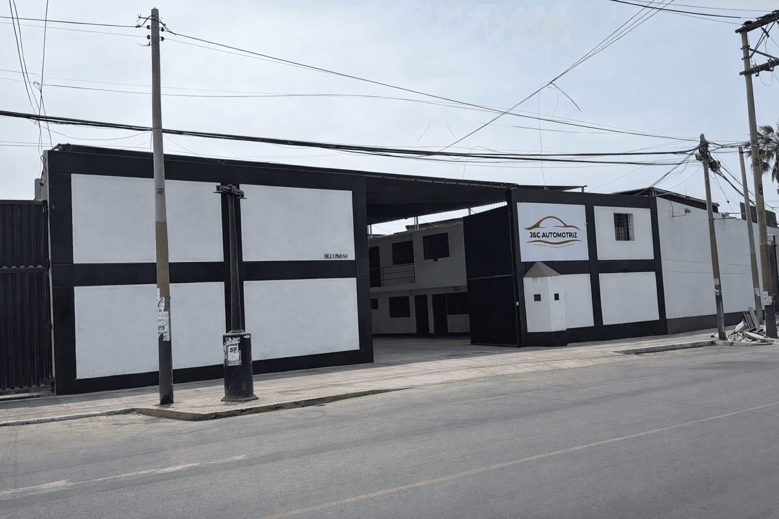 Taller 02 J&C Automotores S.A.C.